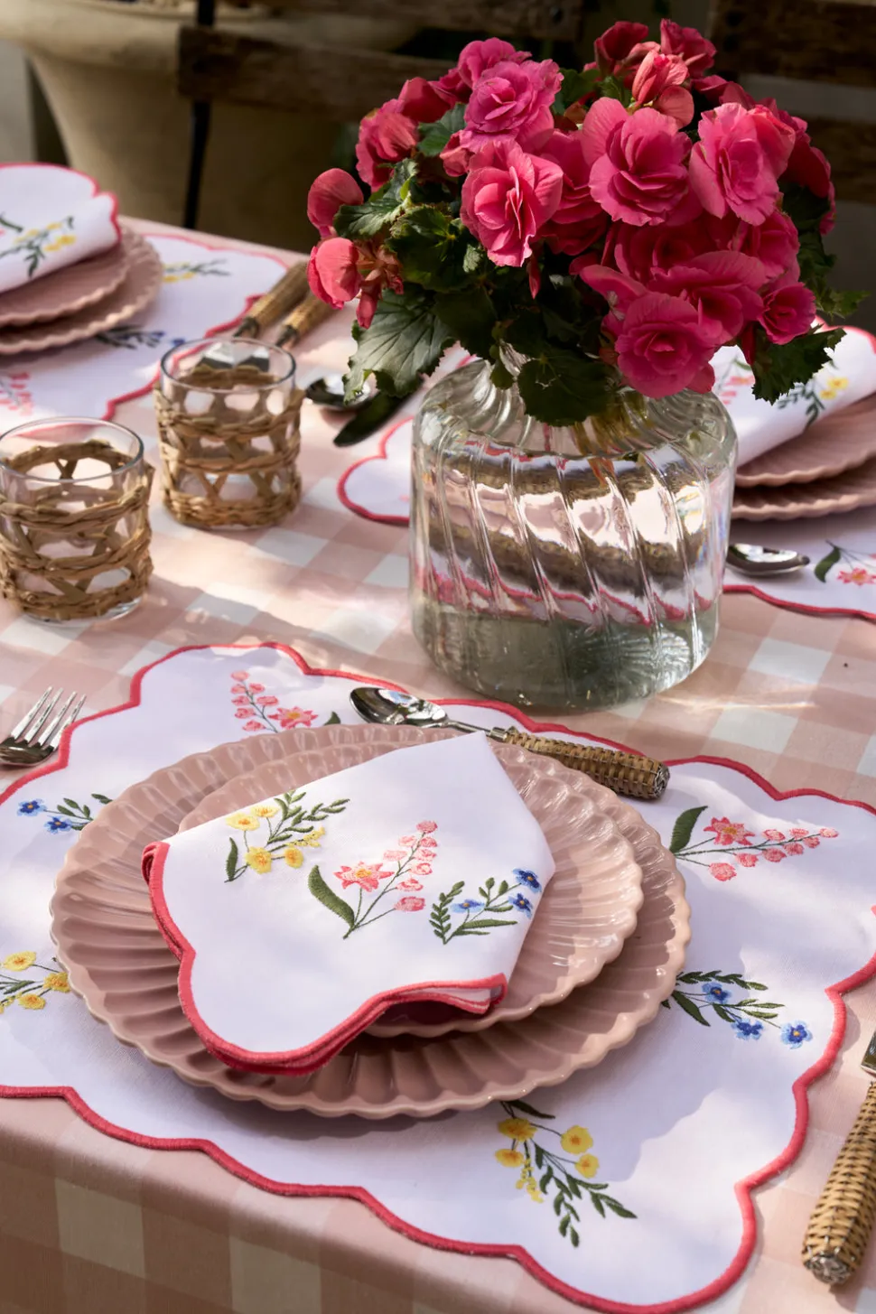 Jardin Placemat and Napkin Set in White