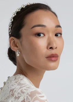 Kamila Headband in Crystal Pearl