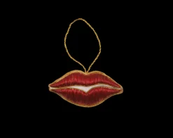 Kiss Ornament