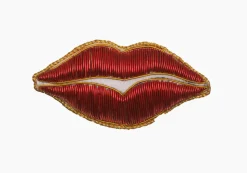 Kiss Ornament