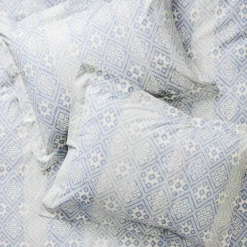 Light Star Muong Sheet Set with Pillowcases, Set of 7