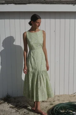 Low-Back Dress in Lime Shell