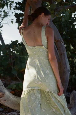 Low-Back Dress in Lime Shell