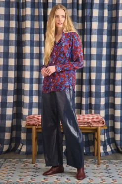 Mabel Pant in Dark Navy