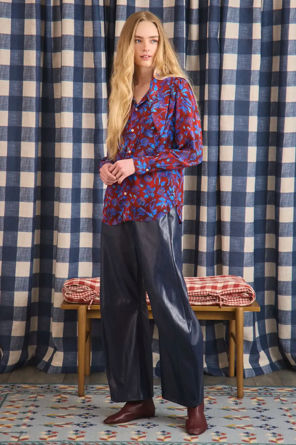 Mabel Pant in Dark Navy