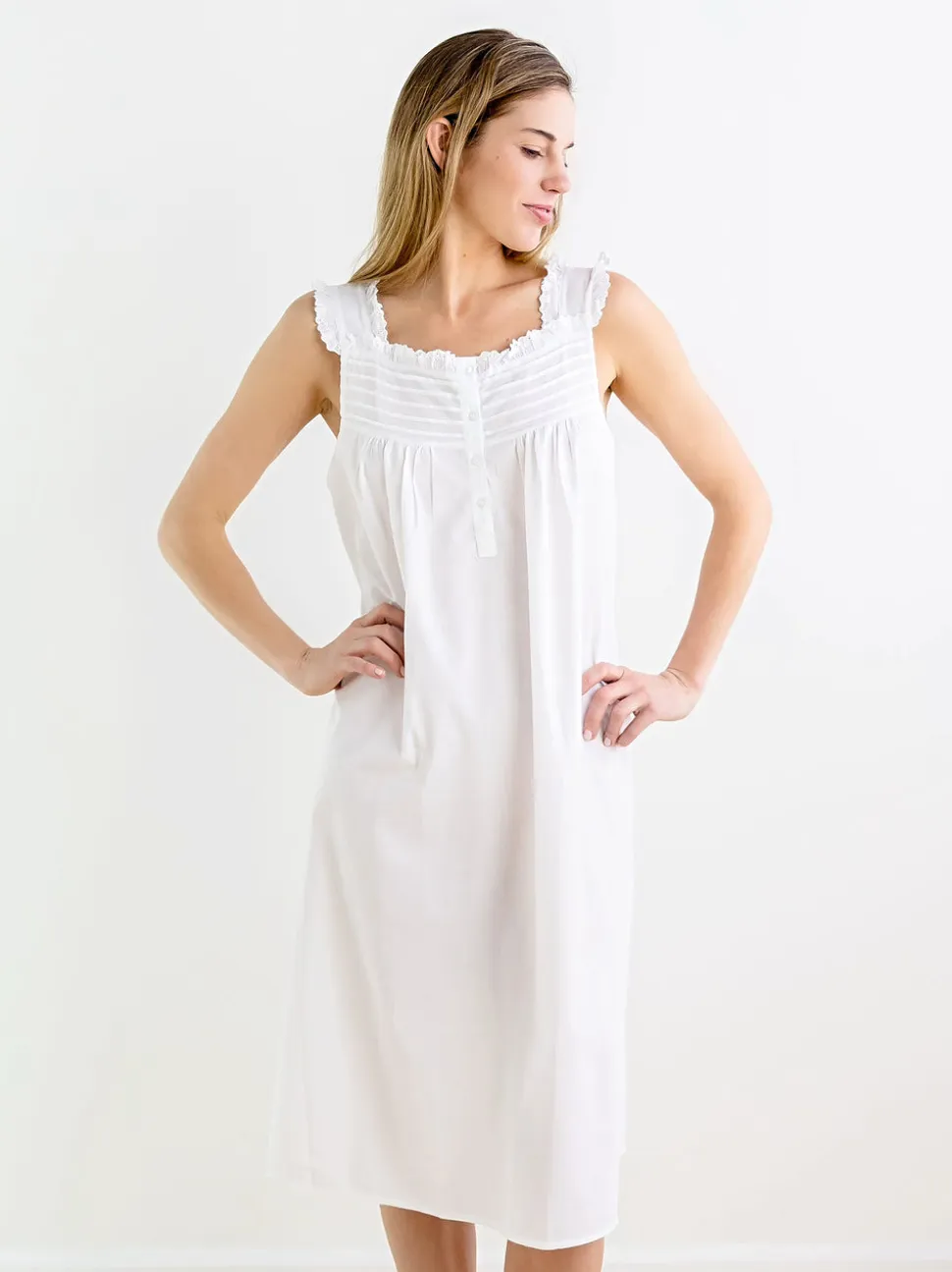 Mandi White Cotton Nightgown