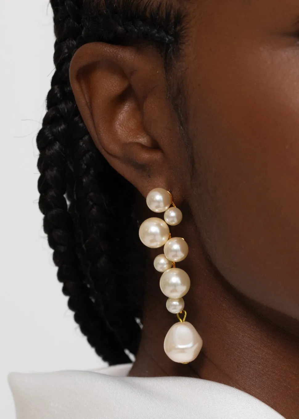 Margaritari Earrings in Pearl