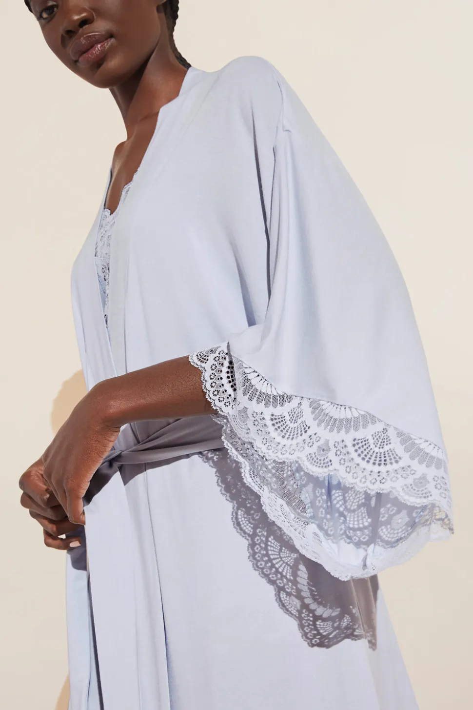 Mariana Short Robe