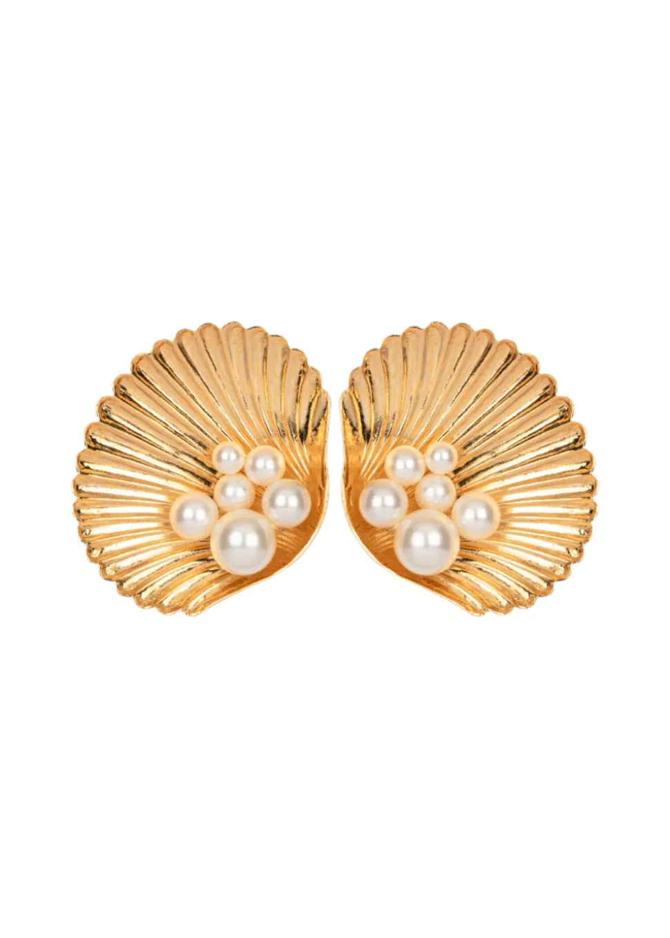 Maricela Earrings in Pearl