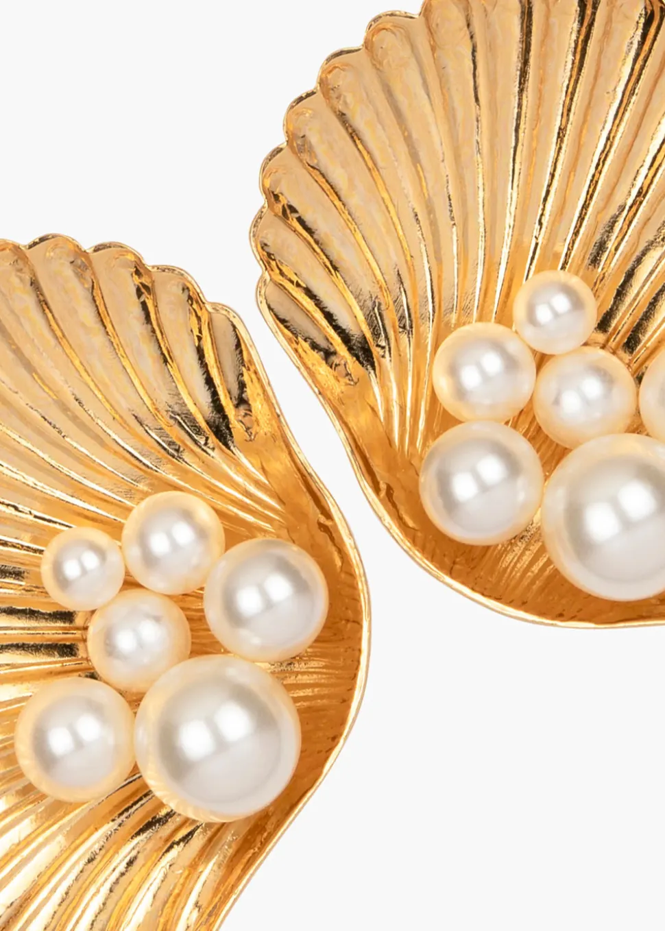 Maricela Earrings in Pearl