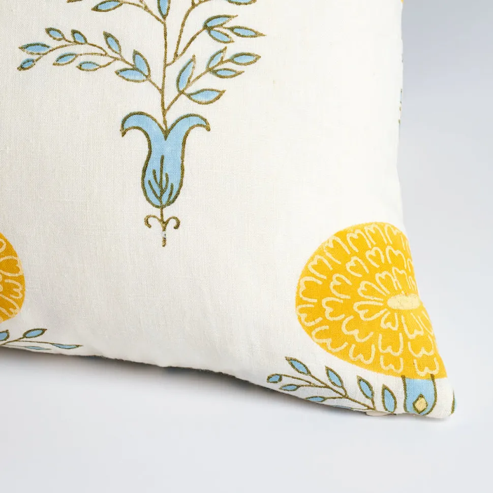 Marigold 22" Pillow