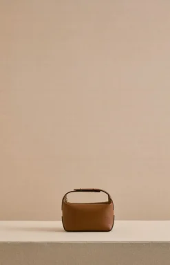 Mason 17 in Tumbled Grain Acorn