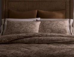Matouk Schumacher Granada Collection