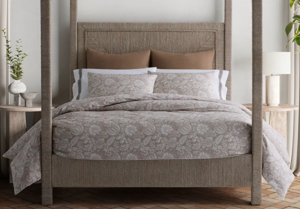 Matouk Schumacher Granada Collection