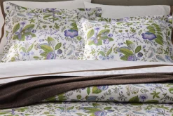 Matouk Schumacher Pomegranate Linen Collection