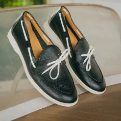 Men's Black Pebbled Leather Barca Yacht Loafer