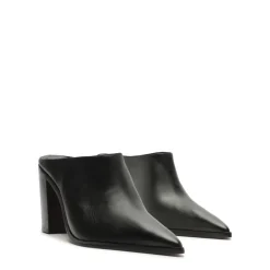 Mikki Mule Leather Pump in Black