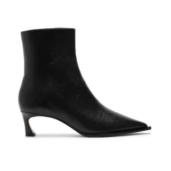 Myra 50 in Black