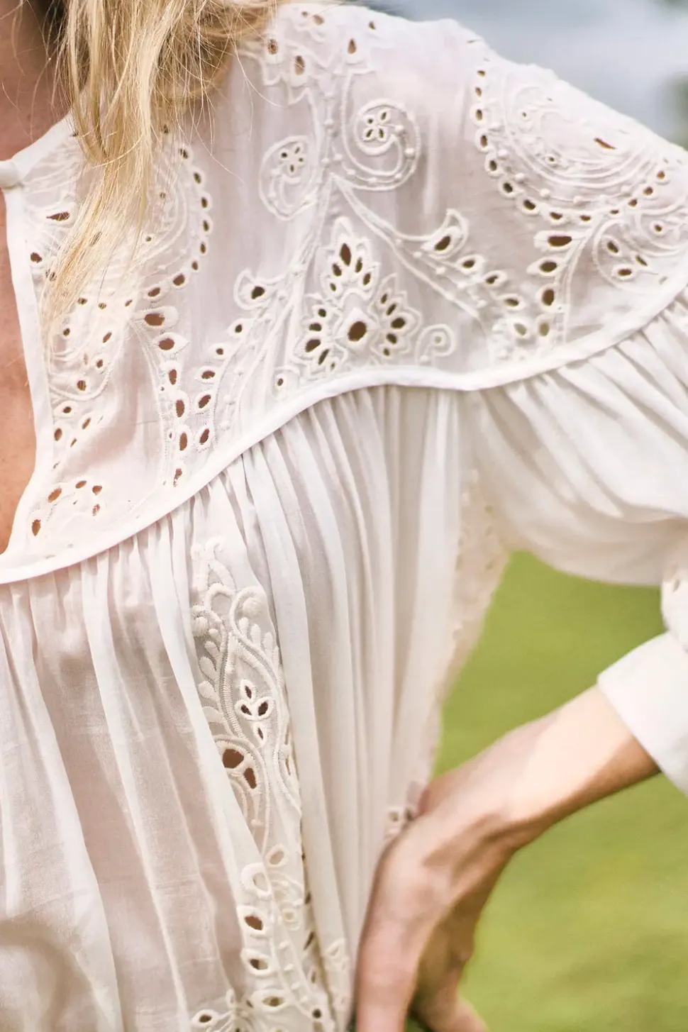Naya Top in Ivory