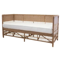 Outdoor Vineyard Daybed