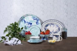 Oval Platter in Blue Crab