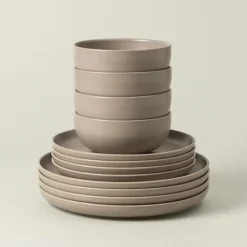 Pacifica Collection 12-pc Place Setting with Cereal Bowl in Chestnut