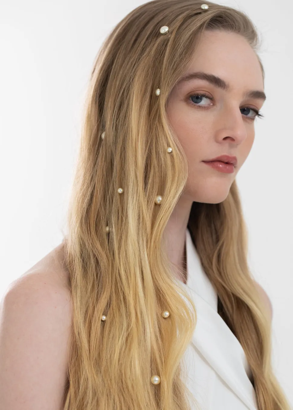 Paige Hair Magnet Set in Pearl