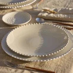 Pearl Collection Dinner Plates in Cream, Set of 6