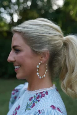 Pearl Hoops