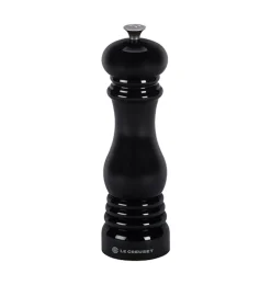 Pepper Mill in Black