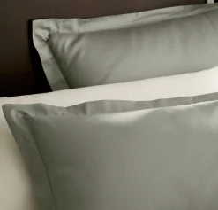 Percale Hemmed Duvet Set in Sageleaf