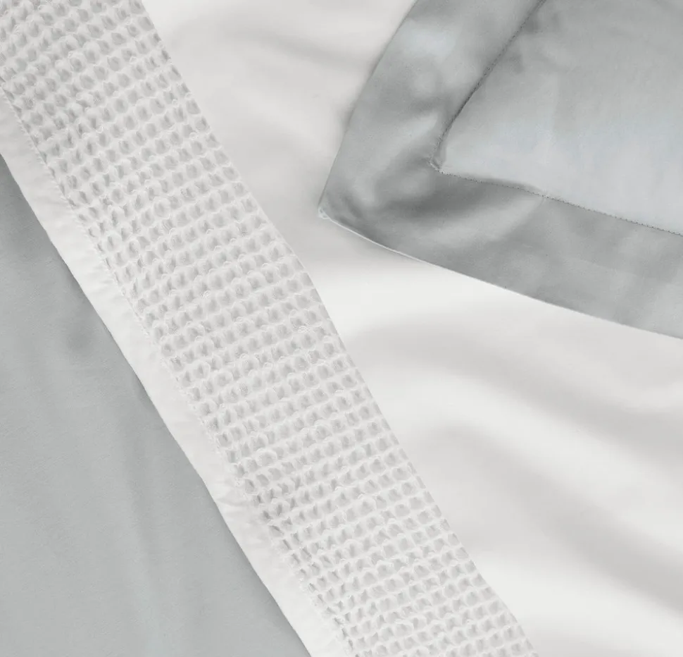 Percale Hemmed Duvet Set in Shore