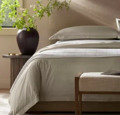Percale Hemmed Duvet Set in Oak