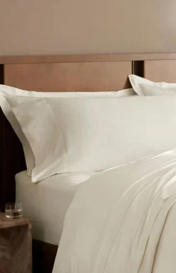 Percale Hemmed Pillowcase Set in Cream