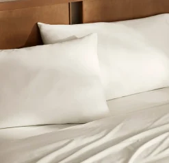 Percale Hemmed Pillowcase Set in Cream