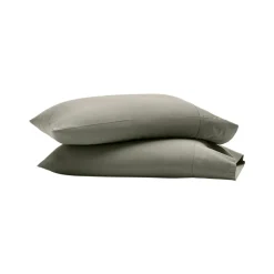 Percale Hemmed Pillowcase Set in Juniper