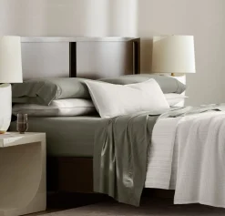 Percale Hemmed Pillowcase Set in Juniper