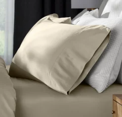 Percale Hemmed Pillowcase Set in Oak