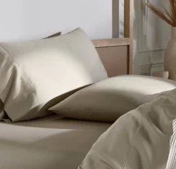 Percale Hemmed Pillowcase Set in Oak