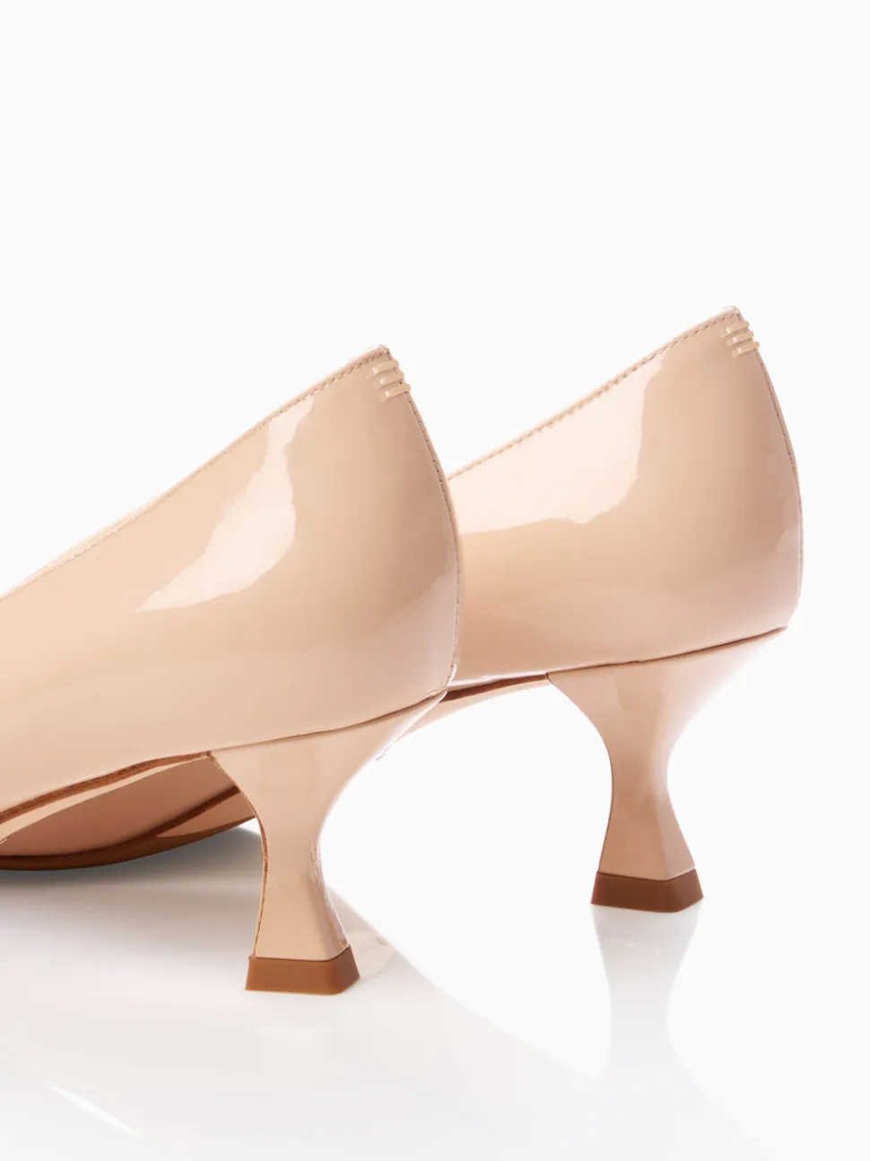 Perfect Kitten Pump 50 in Light Sand Patent