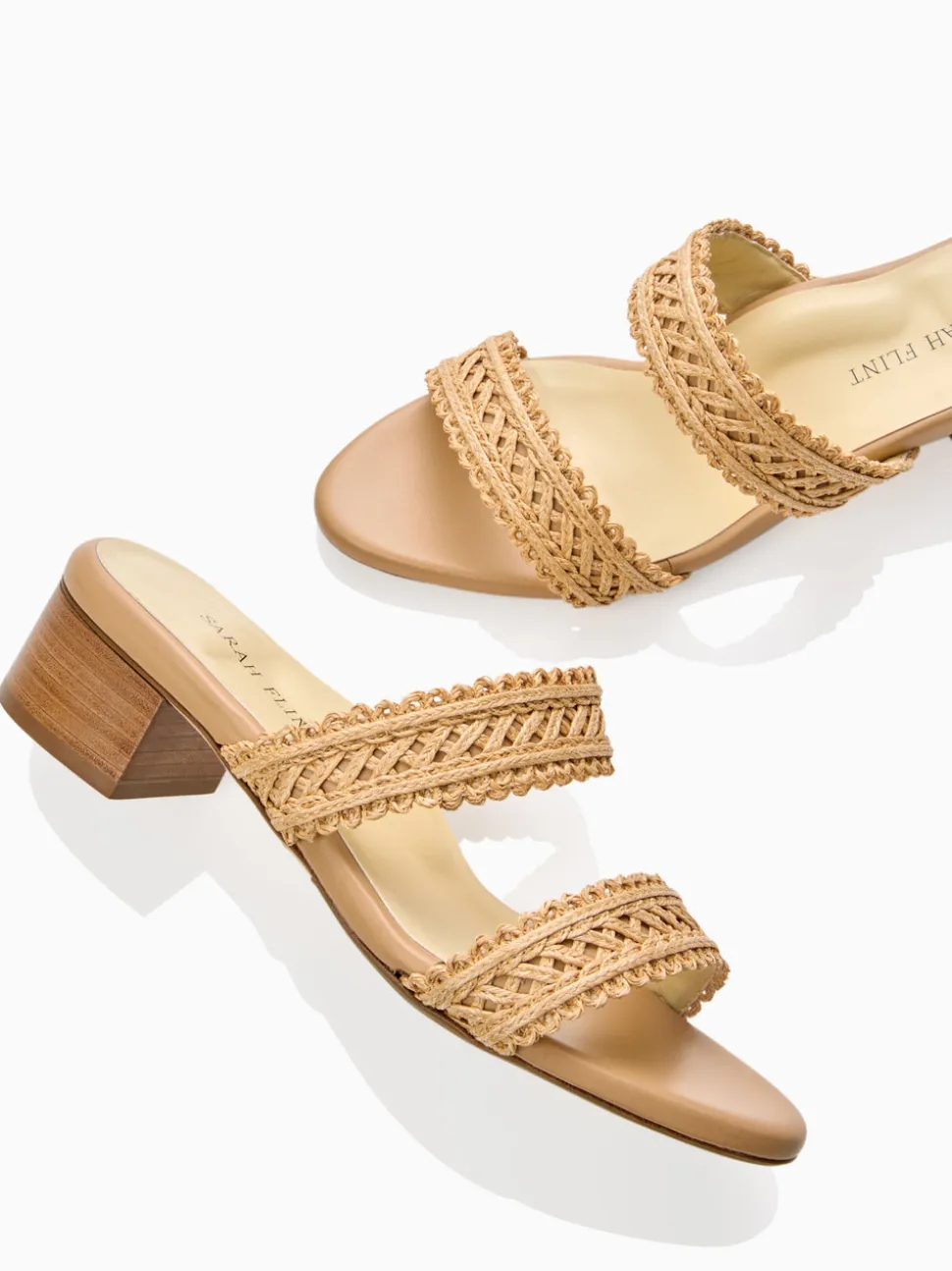 Perfect Laura 30 in Almond Raffia