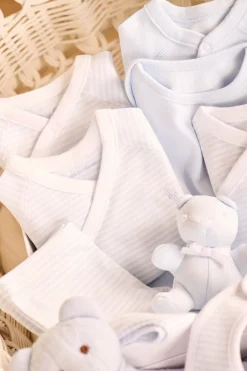 11-Piece Organic Cotton Gift Set