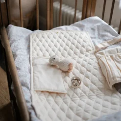 Portable Changing Pad in Ivory