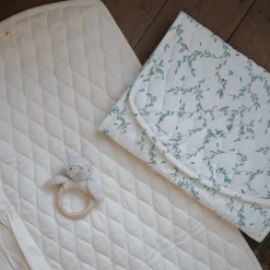 Portable Changing Pad in Ivory