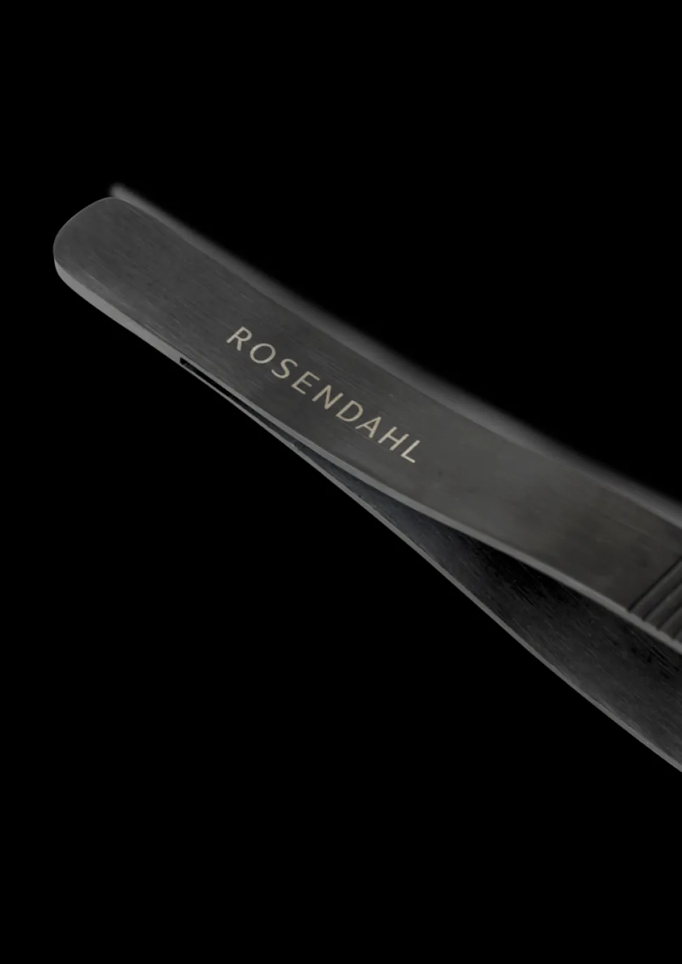 RÅ Kitchen Tweezer Tongs in Gun Metallic