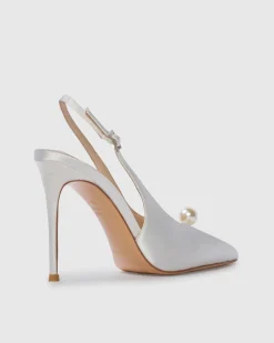Reina 100 in White & Satin Pearl