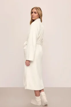 Renew Plush Long Robe In Ivory