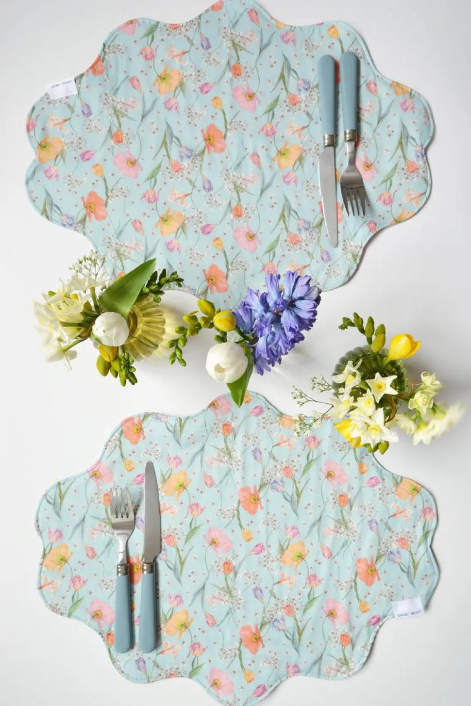 Reversible Wavy Placemat Made With Liberty Fabric in Spring Blooms & Meadowland