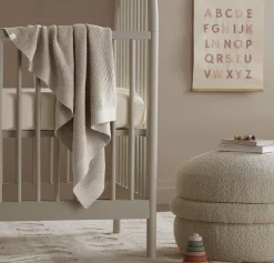 Ribbed Knit Baby Blanket in Heathered Oatmeal