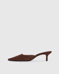 Riley 50 in Brownie Suede